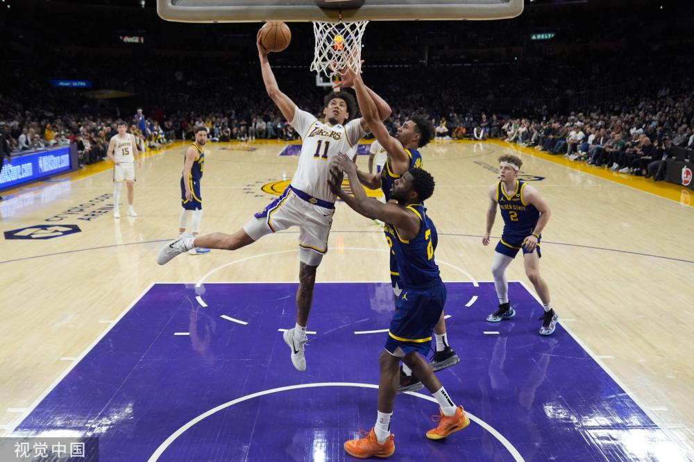 更是对运动 更是对运动