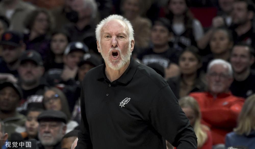 在足球里同 在足球里同